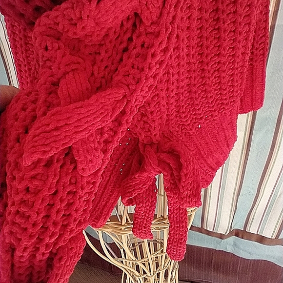 Sweater 🌈Lush fluffy soft knit sweater - Picture 7 of 9